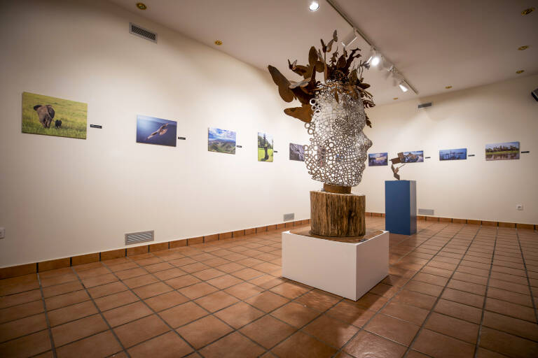 PORCELANOSA舉辦員工創作的藝術作品展覽