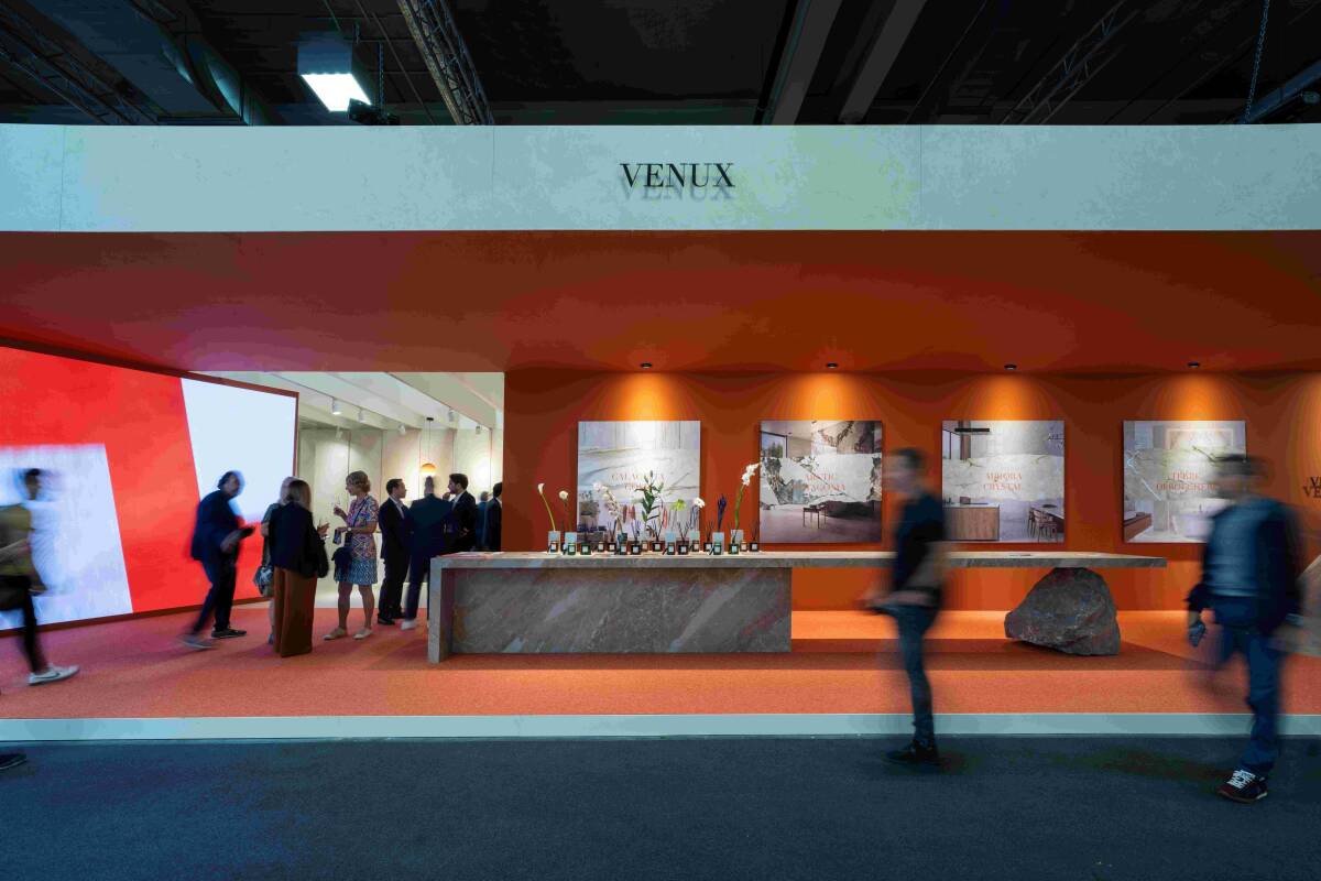 VENUX處女秀登場!!